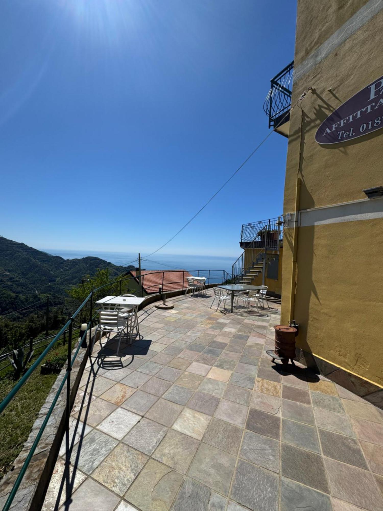 Affittacamere Pzeta Vernazza Exterior foto