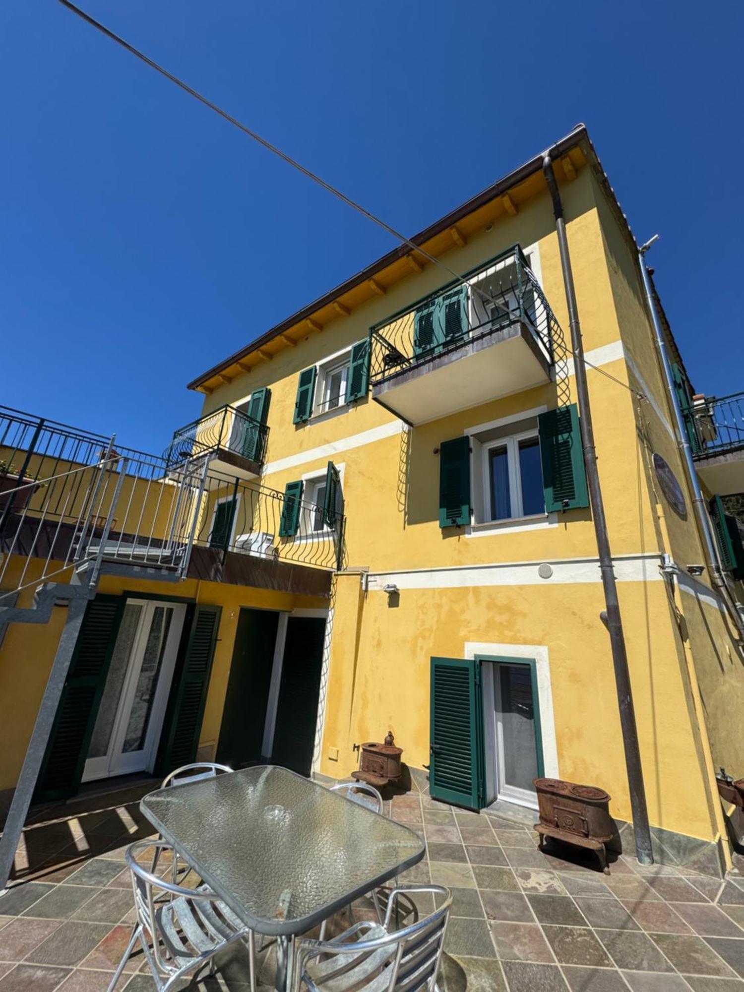 Affittacamere Pzeta Vernazza Exterior foto