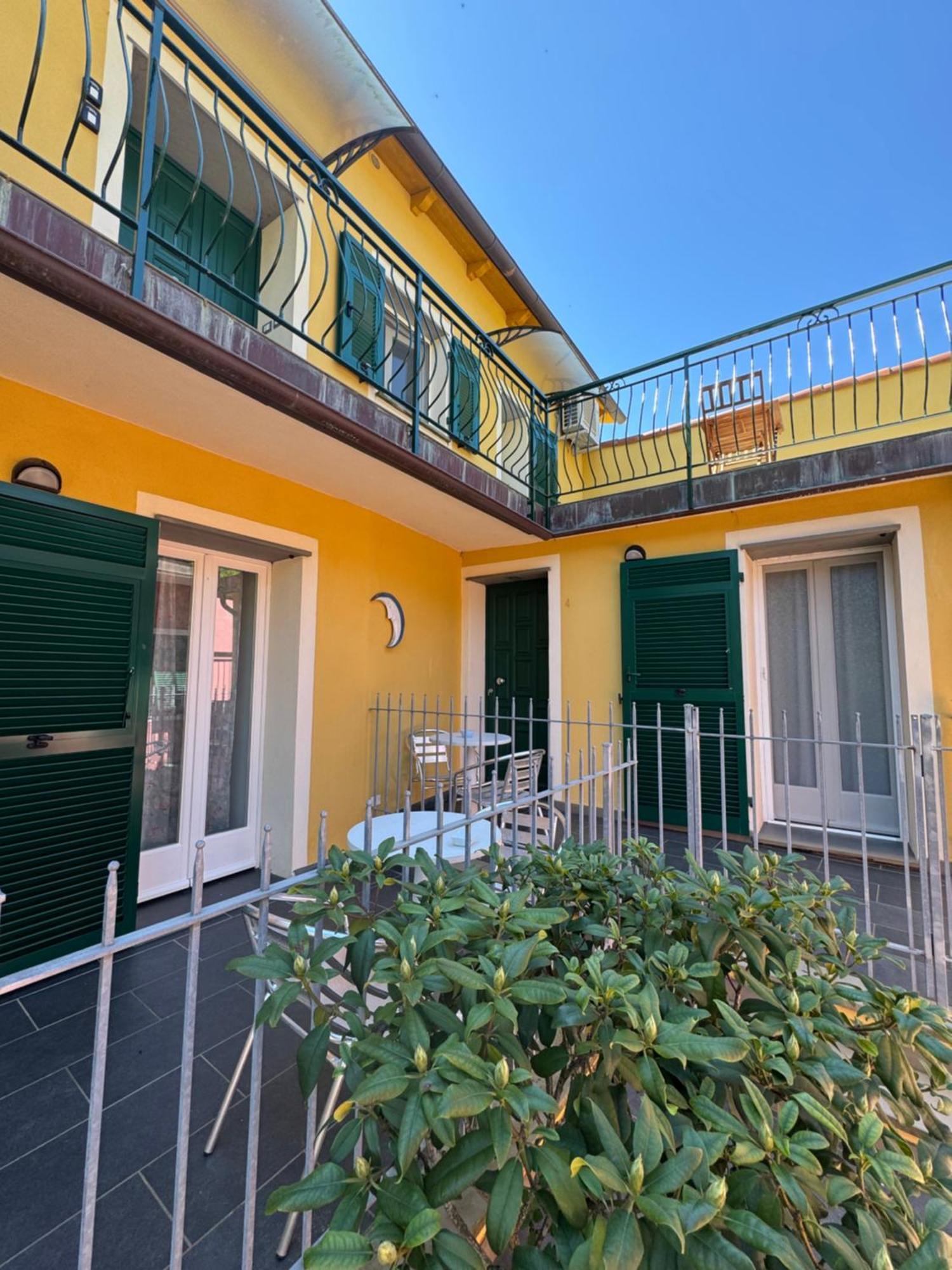 Affittacamere Pzeta Vernazza Exterior foto